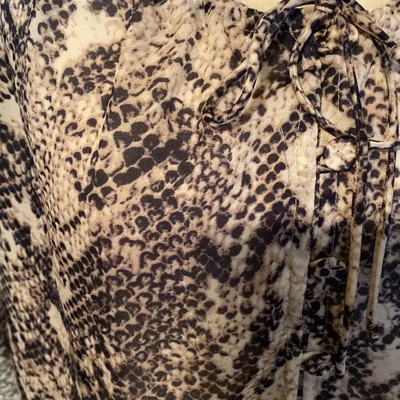 LOFT blouse NWOT - Picture 4 of 12